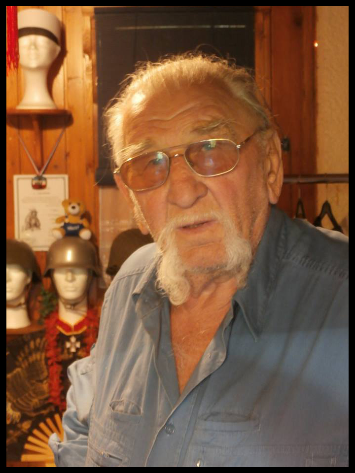 Vlado Schmidt (1929-2017)